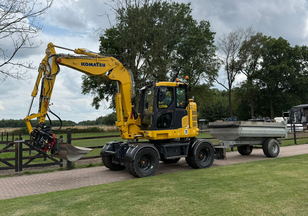 Komatsu PW118MR-11